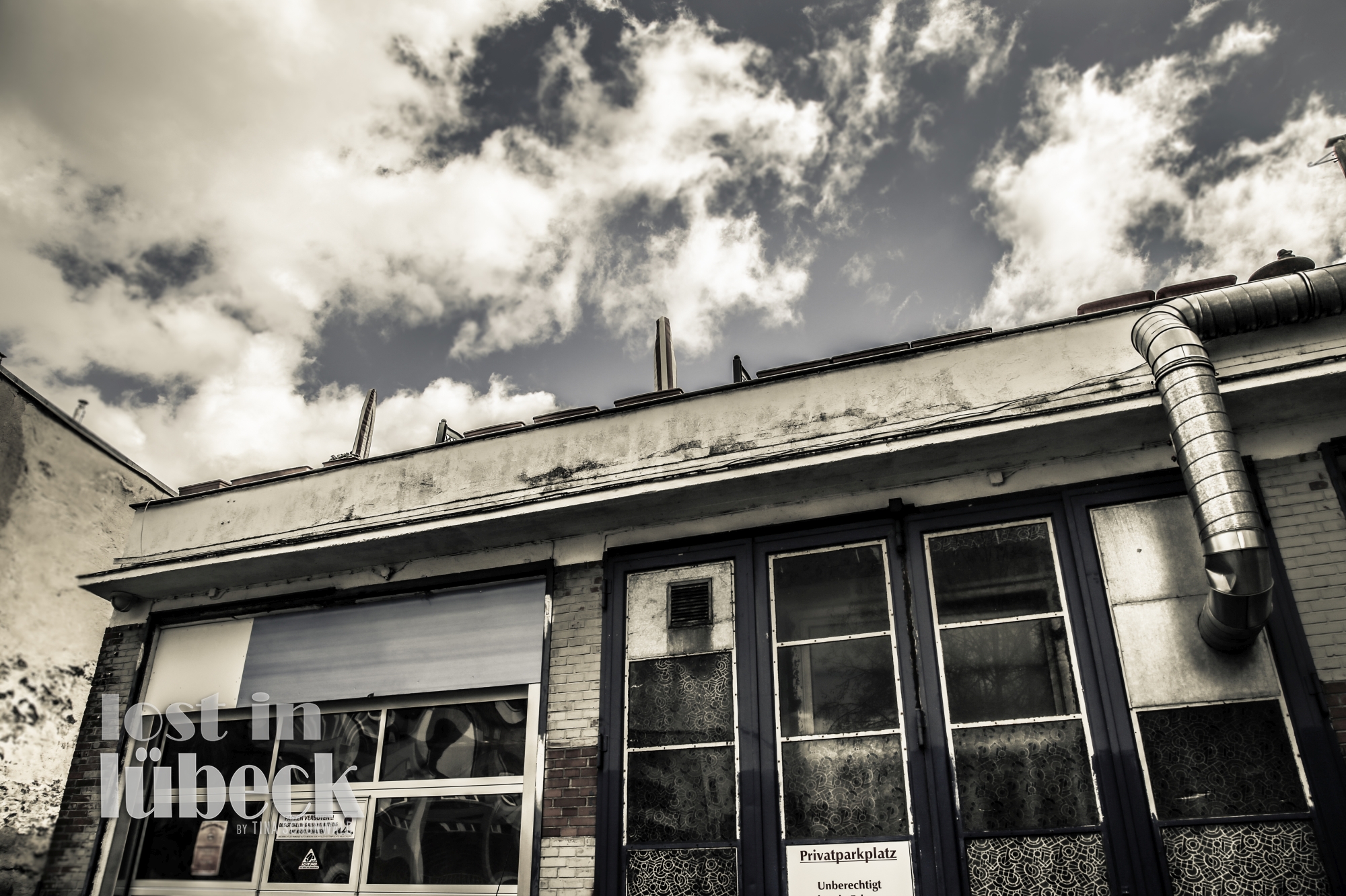 rinnstein cowboy 2015 tina schönwald lost in lübeck Krähenstrasse Lübeck schmuddelige Hinterhofidylle