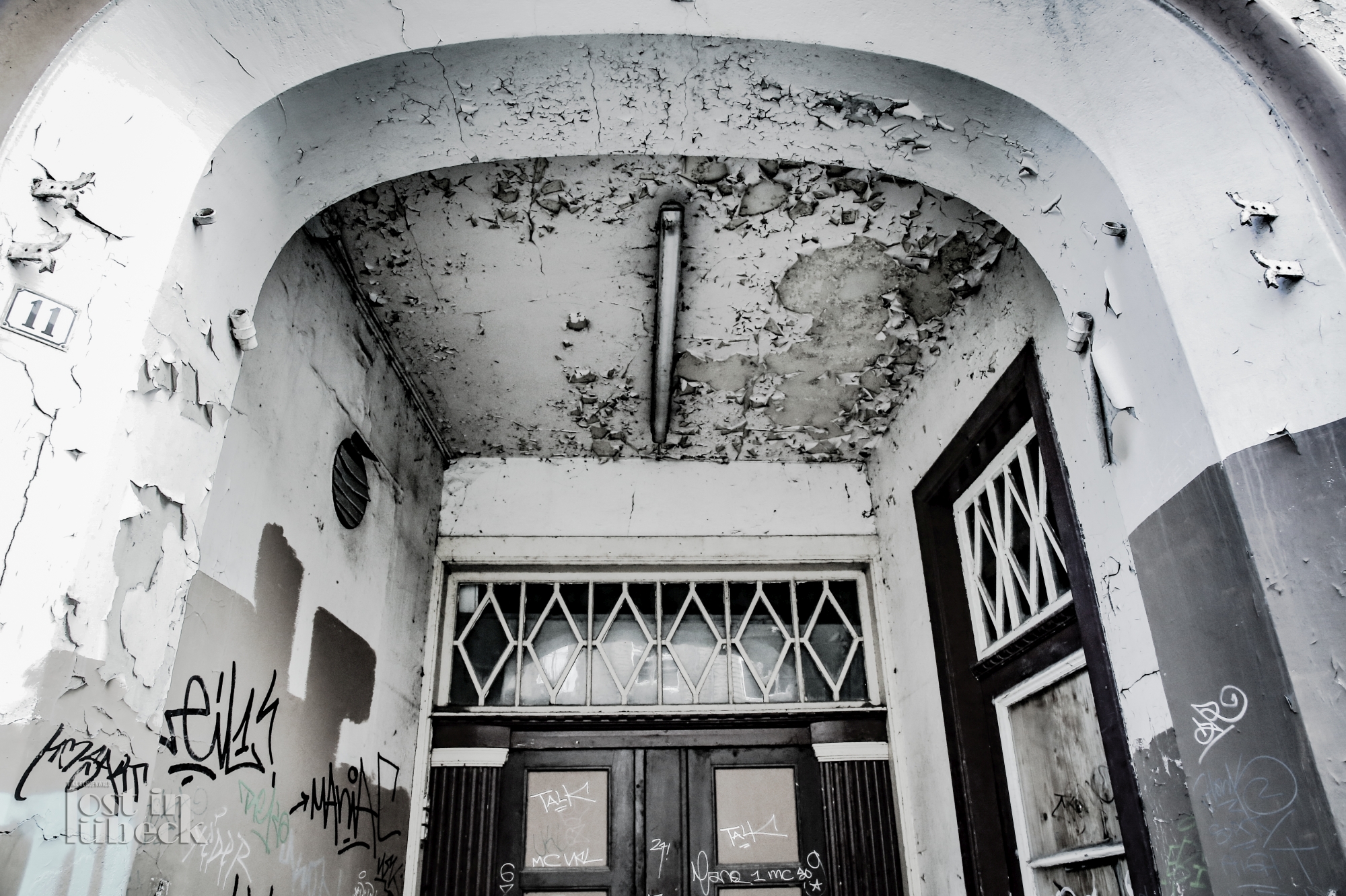 anschein von solidität lost in lübeck 2022 fotokalender tina schönwald